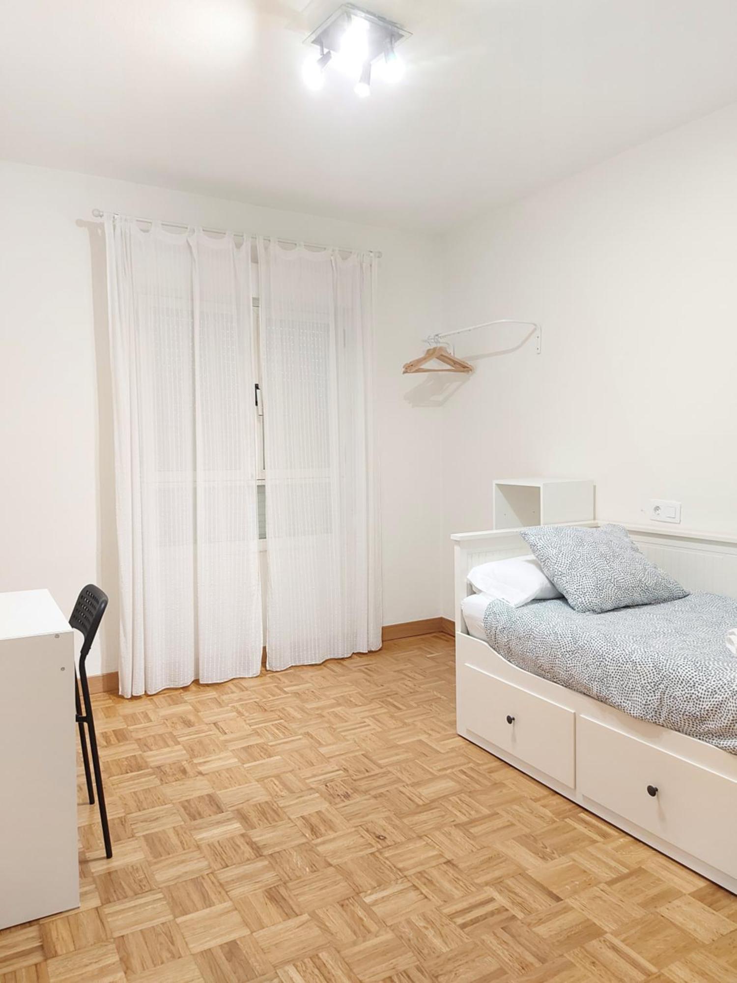 Apartamento Gijon Arena, Con Aparcamiento Exterior photo